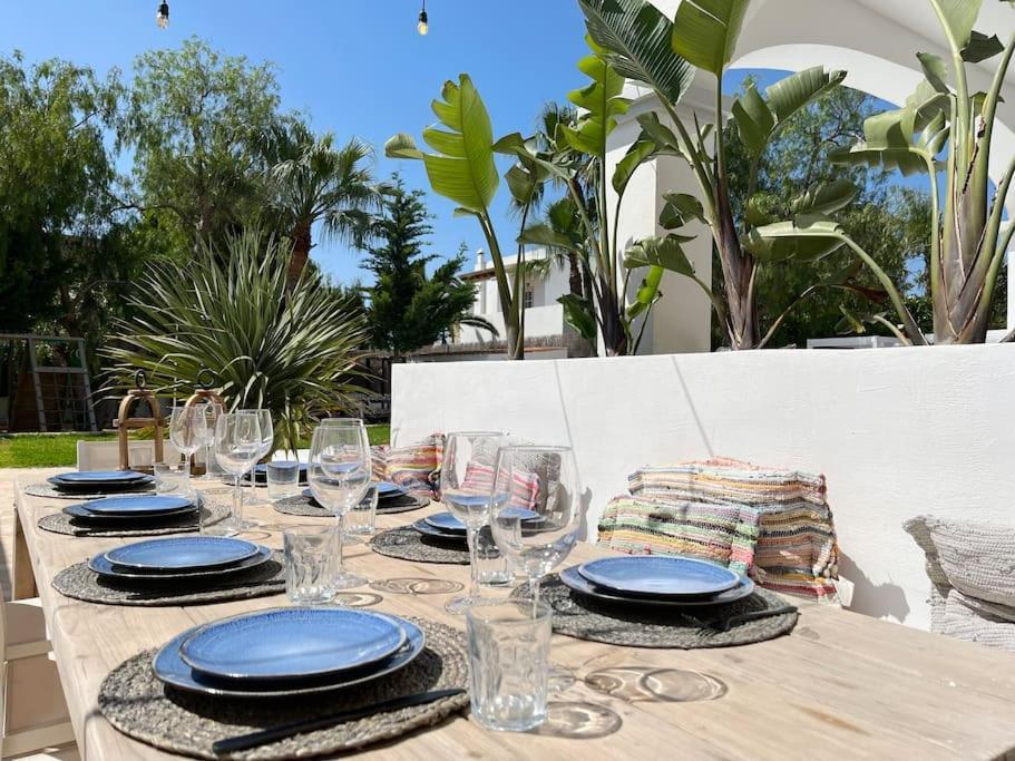 Celebrate Life'S Precious Moments At Can Saca! Sant Jordi de ses Salines Exterior photo