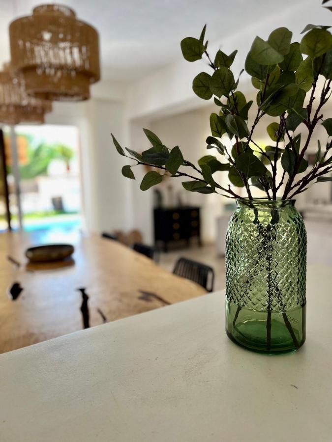 Celebrate Life'S Precious Moments At Can Saca! Sant Jordi de ses Salines Exterior photo
